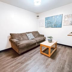 2 Bedroom/2 Bath Downtown | Sleeps Six | Walkable