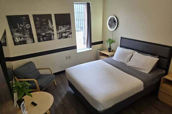 Downtown Studio Retreat | Queen Bed + 55” Smart TV - Image 1