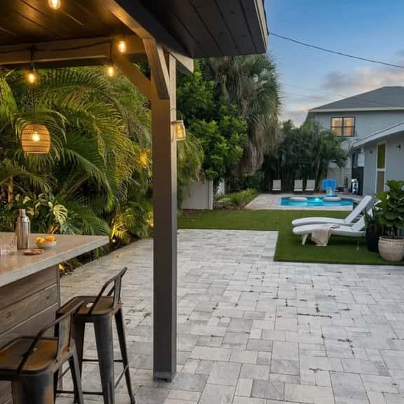 St Pete Retreat | Game Room, Outdoor Bar, Sleeps 8 - Image 1