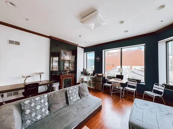 Downtown Apartment | 2 Queen Beds + 60” TV - Image 4