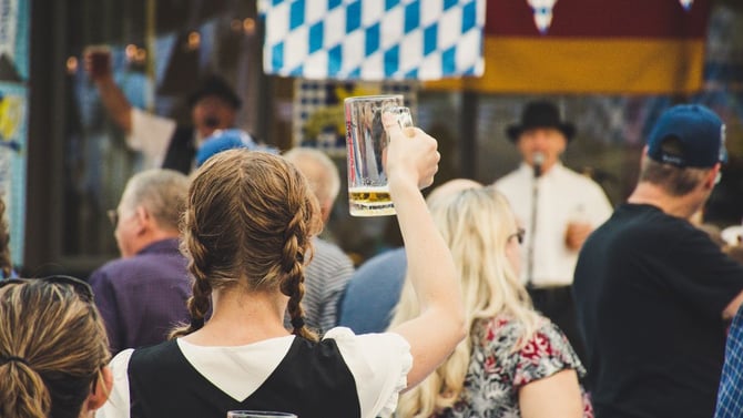 Blog - Oktoberfest Pittsburgh 2026: Best Beer Festivals and Downtown Stays Nearby