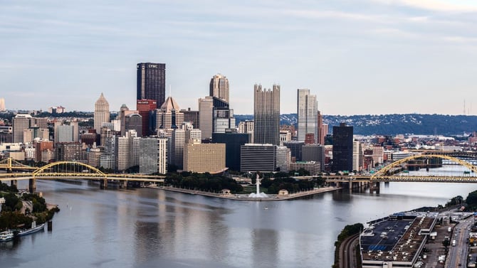 Blog - Penguins Opening Night 2026: Where to Stay Near PPG Paints Arena Downtown